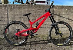 YT Industries TUES 27,5 CF Pro Race 27,5" Large - Vorsprung Secus