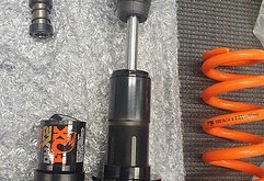 Fox  Racing Shox 2022er Fox Factory DHX2 Factory 2Pos Trunnion 205x65, Neu!