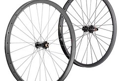 Syntace NEU Dealer Syntace Carbon C33 Gravity Laufradsatz Straight UVP 999