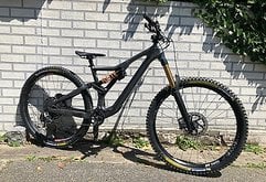 Orbea Rallon Custom Gr. L, Fox 38 grip 2, Fox DHX2