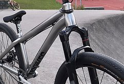 NS Bikes Decade Dirt/Pumtrack Bike Custom Chris King Chromag Enve Hope