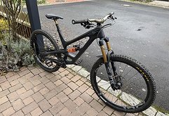 YT Industries Capra 29 CF Pro