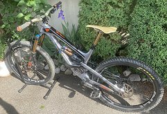 YT Industries Capra 27 CF Pro  Federweg180mm  Größe M