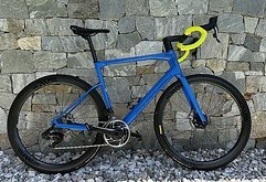 BMC Roadmachine 01 TWO (2022) Sram Red AXS 2x12 and Enve 3.4