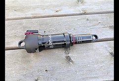 RockShox Deluxe select+ 210x55 NEW / gratis Versand