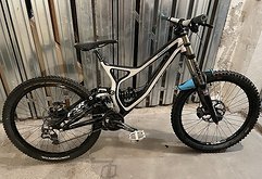 Specialized Demo 8 Carbon L (frisch geserviced)