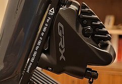 Shimano Bremssattel GRX BR-RX400 SET inklusive Bremsbeläge NEU