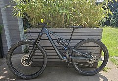 Specialized STUMPJUMPER EVO EXPERT - 29" Carbon Mountainbike - S2