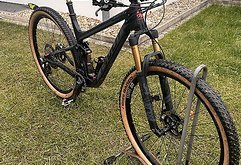 Pivot Cycles Mach 4 SL