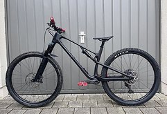 Rocky Mountain Element Carbon Custom