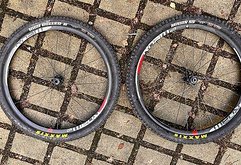 SRAM Roam 50 27,5" XD mit Bereifung