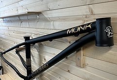 Chromag Bikes Monk Black / Gold Long
