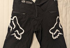 Fox Demo Shorts - Größe 36 - schwarz