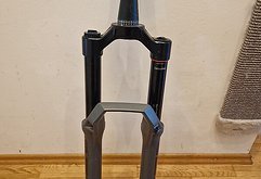 RockShox ZEB Ultimate RC2 29" 180mm eMTB-Gabel tapered 1,8" auf 1 1/8" Grau