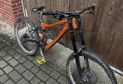 Ghost Bikes DH 7000