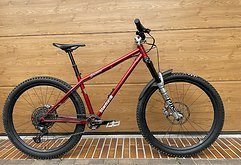 Stanton Slackline 853 Next Gen (Gen.2) - Cherry red 16,5" (Small/Medium)