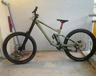 Foto von Cube TWO15 Race, Gr. XL, 2023, 27.5“ Downhill MTB, light olive / black, NEU