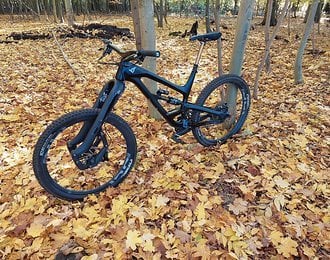 Foto von YT Industries Capra CF Pro