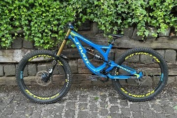 Artikelbild: Pivot Cycles Phoenix  Carbon Größe S 650b Bernard Kerr Carbonfelgen unter 15 kg