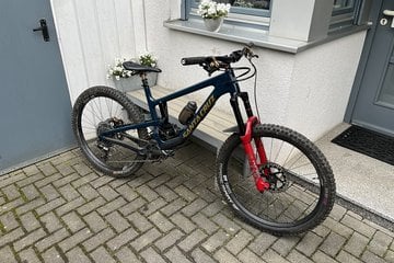 Artikelbild: Santa Cruz Bicycles Nomad - Enduro - in Größe L - Custom Build