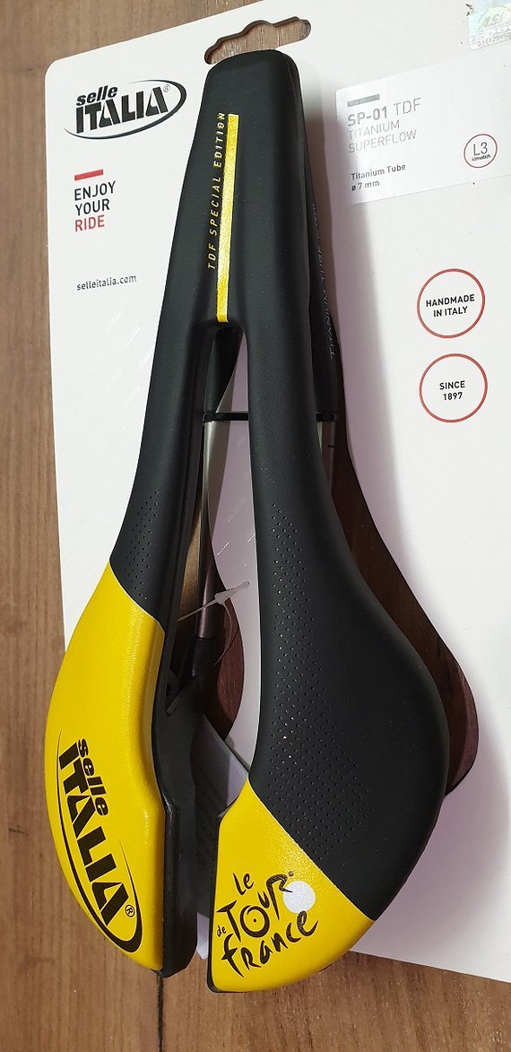 selle italia slr titanium superflow