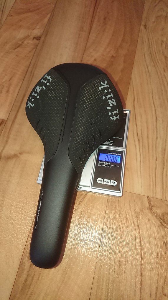 fizik antares r7 price