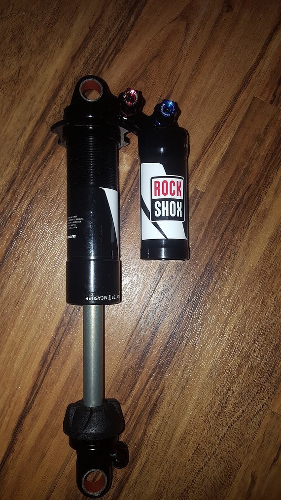 RockShox Rock Shox Vivid Coil R2C 2018, NEU Bikemarkt